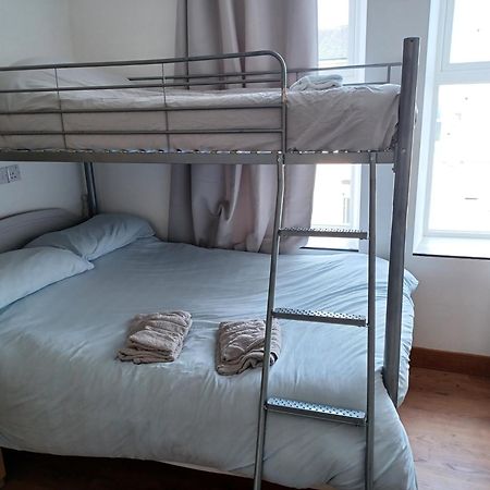 Voyage Hostel - Ensuite Family Rooms With Shared Kitchen 道格拉斯 客房 照片